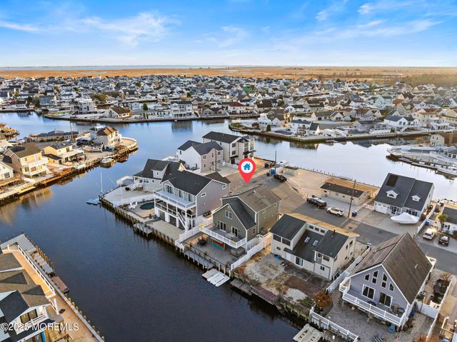 152 Morton Drive, Beach Haven West, NJ 08050