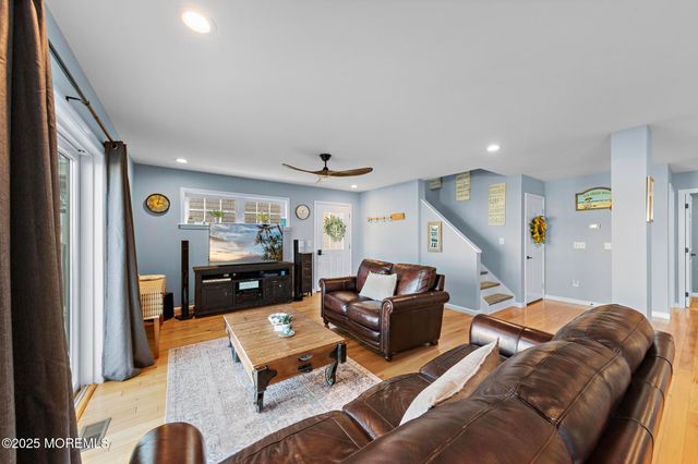 152 Morton Drive, Beach Haven West, NJ 08050