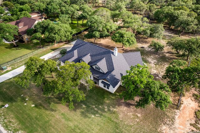 61 ACRES Crescent Ridge, Adkins, TX 78101
