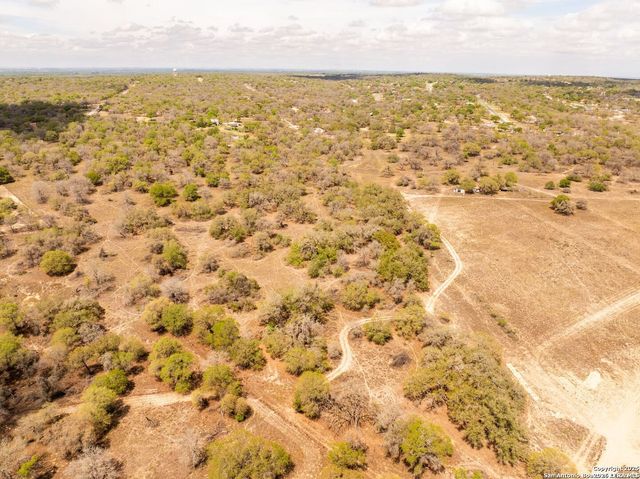 61 ACRES Crescent Ridge, Adkins, TX 78101