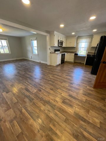 1712 Arkansas Avenue, Lynchburg, VA 24501