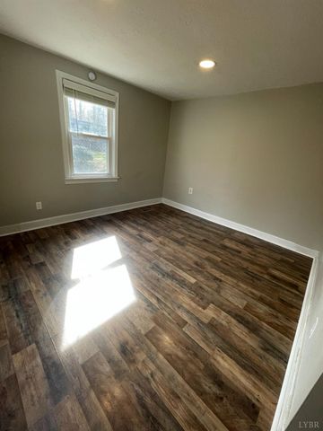 1712 Arkansas Avenue, Lynchburg, VA 24501