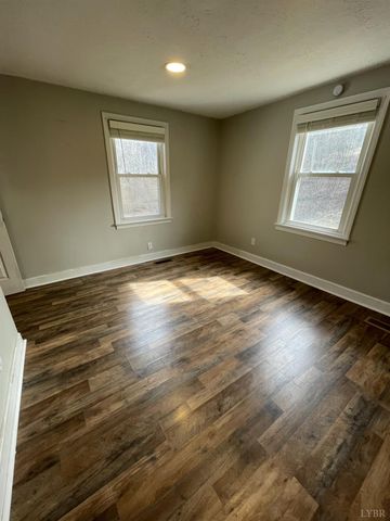 1712 Arkansas Avenue, Lynchburg, VA 24501