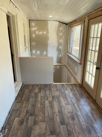 1712 Arkansas Avenue, Lynchburg, VA 24501