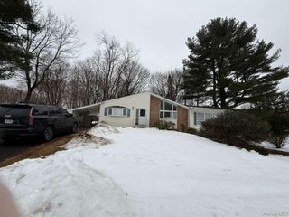 50 Parker Boulevard, Monsey, NY 10952