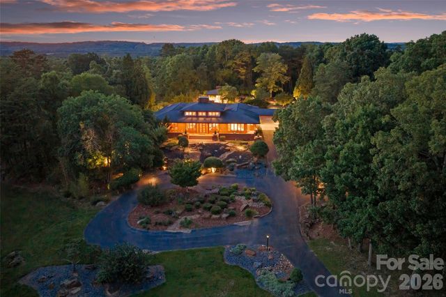172 Tuckertown Road, New London, NC 28127