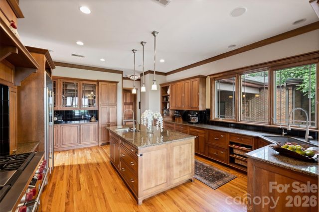 172 Tuckertown Road, New London, NC 28127