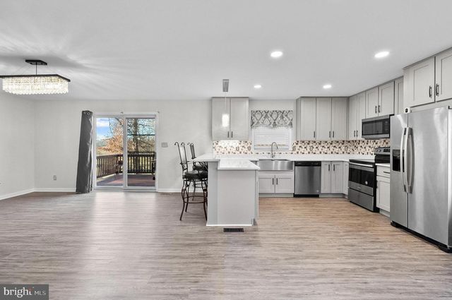 8802 PIKESVILLE, Pikesville, MD 21208