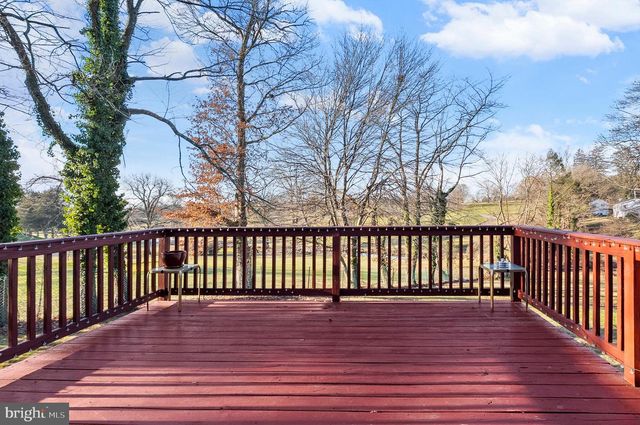 8802 PIKESVILLE, Pikesville, MD 21208