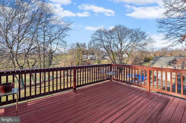 8802 PIKESVILLE, Pikesville, MD 21208