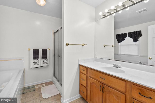 8802 PIKESVILLE, Pikesville, MD 21208