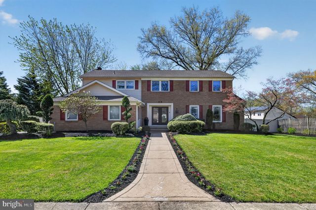 521 KINGS DR, Cherry Hill, NJ 08003