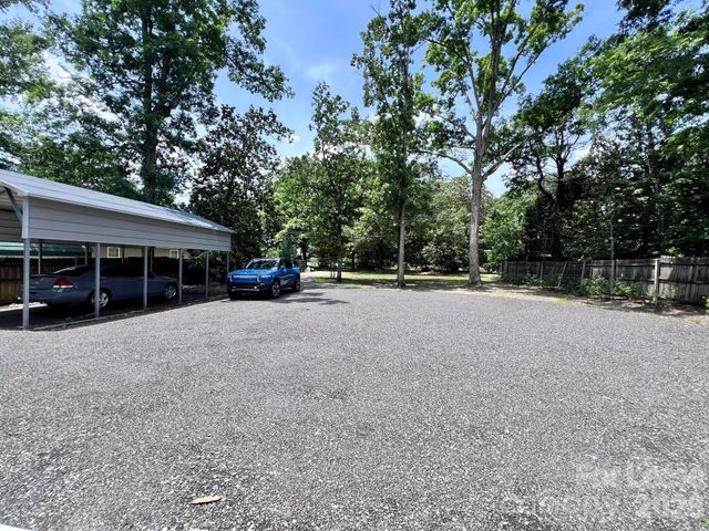 2104 Moose Road, Kannapolis, NC 28083