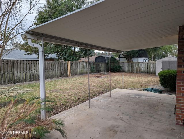 4237 ST FRANCIS Circle, Jacksonville, FL 32210