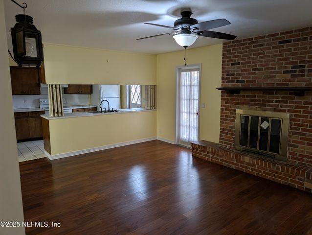 4237 ST FRANCIS Circle, Jacksonville, FL 32210