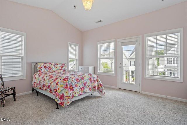 1712 Main Divide Drive, Wake Forest, NC 27587