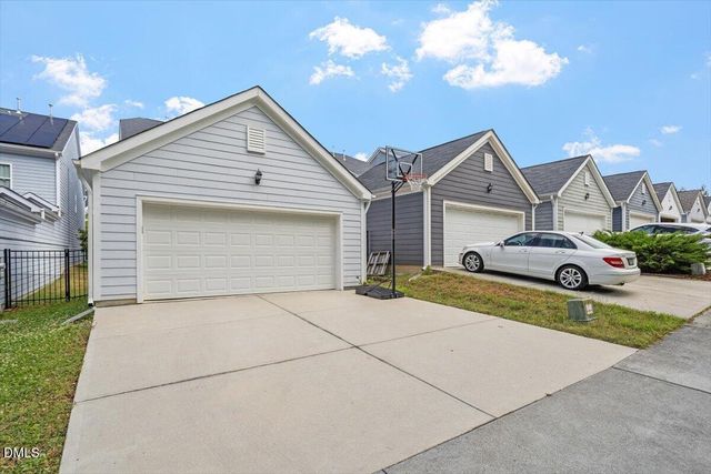 1712 Main Divide Drive, Wake Forest, NC 27587