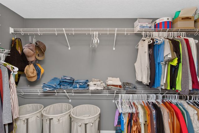 3124 NW Trestle Point Drive, Ankeny, IA 50023