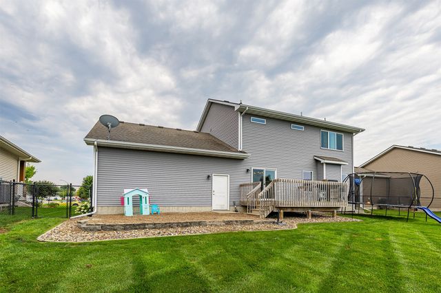 3124 NW Trestle Point Drive, Ankeny, IA 50023