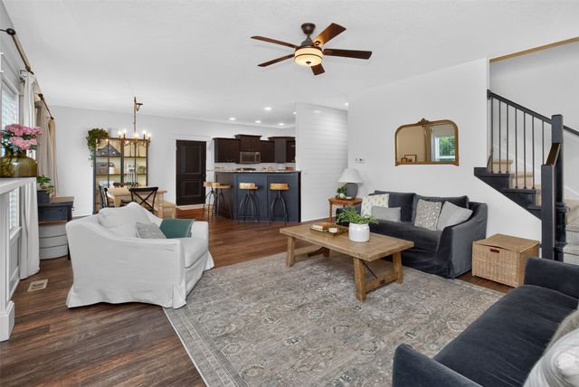 3124 NW Trestle Point Drive, Ankeny, IA 50023