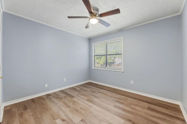 2118 Creekshire Drive, Sugar Land, TX 77478