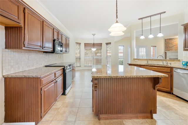 2025 Houlton Lane, Plano, TX 75025