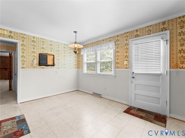 41 Goodward Rd, North Chesterfield, VA 23236