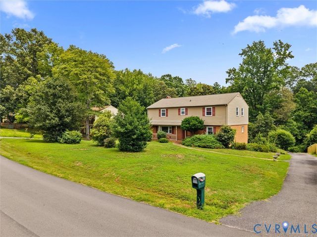 41 Goodward Rd, North Chesterfield, VA 23236