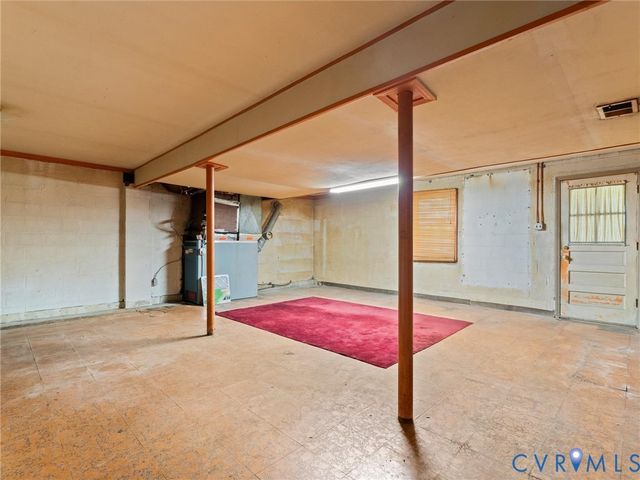 41 Goodward Rd, North Chesterfield, VA 23236