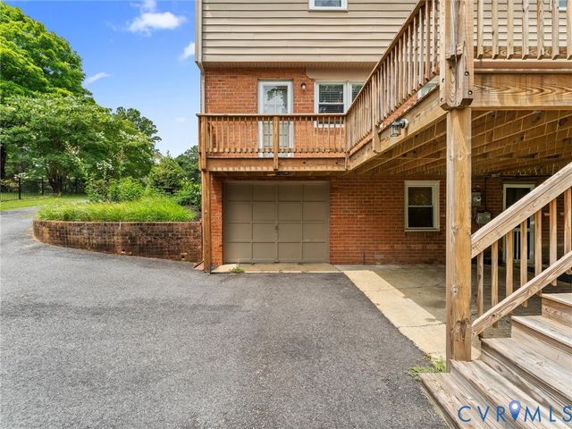 41 Goodward Rd, North Chesterfield, VA 23236