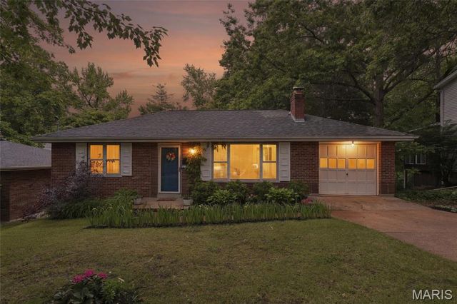 7313 Nottingham Avenue, Shrewsbury, MO 63119