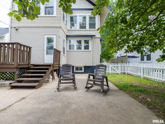 1217 N ELMWOOD Avenue, Peoria, IL 61606