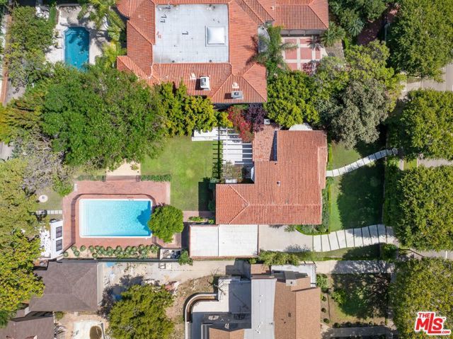 712 N Rodeo Drive, Beverly Hills, CA 90210