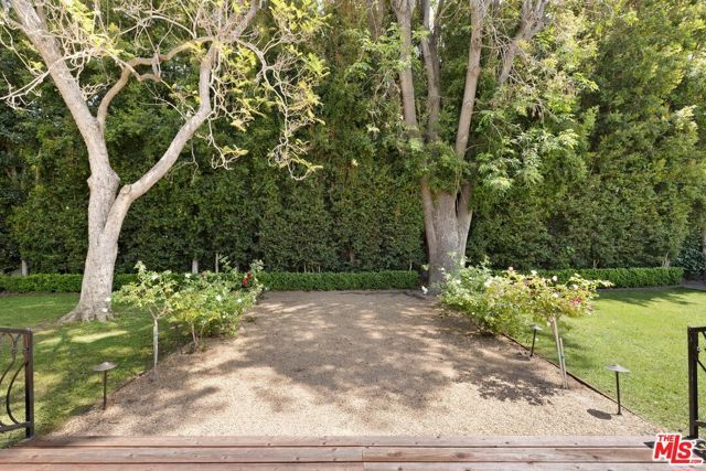 712 N Rodeo Drive, Beverly Hills, CA 90210