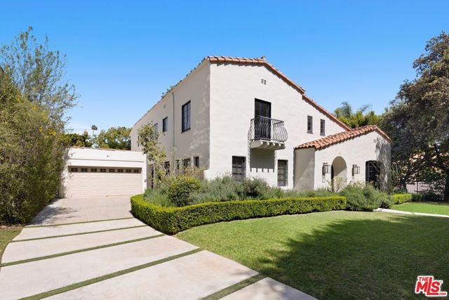 712 N Rodeo Drive, Beverly Hills, CA 90210