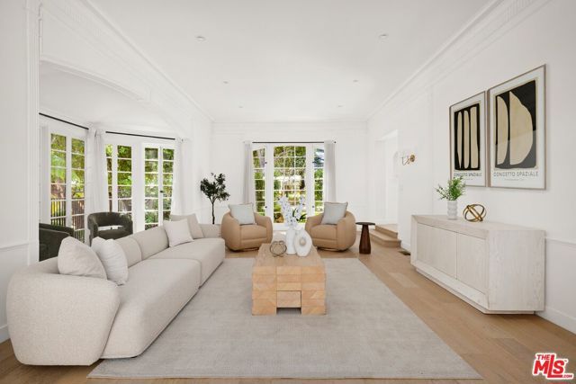 712 N Rodeo Drive, Beverly Hills, CA 90210
