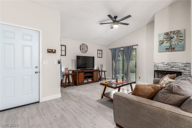 5776 Yerington Avenue, Las Vegas, NV 89110