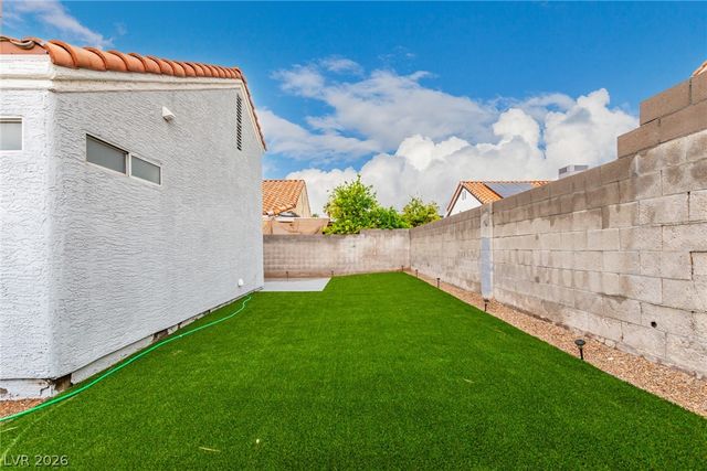 5776 Yerington Avenue, Las Vegas, NV 89110