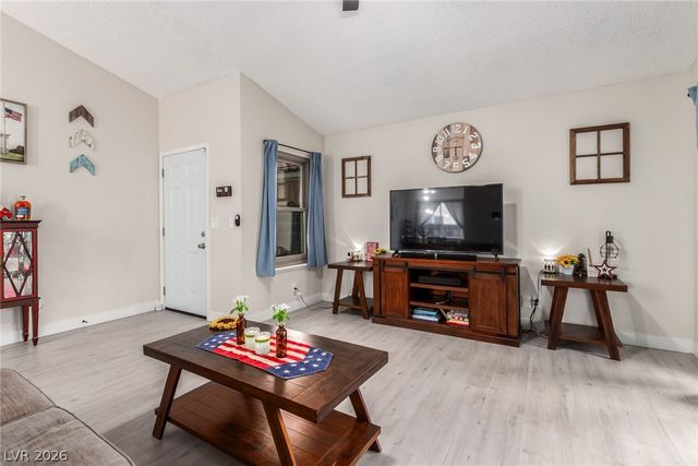 5776 Yerington Avenue, Las Vegas, NV 89110