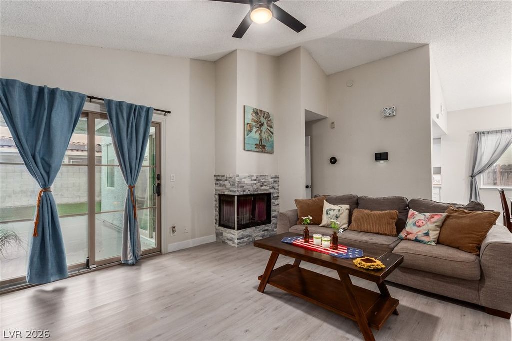 5776 Yerington Avenue, Las Vegas, NV 89110 — photo 4