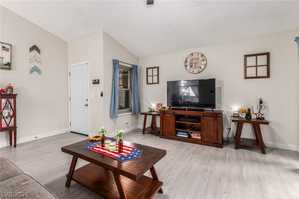 5776 Yerington Avenue, Las Vegas, NV 89110 — photo 5