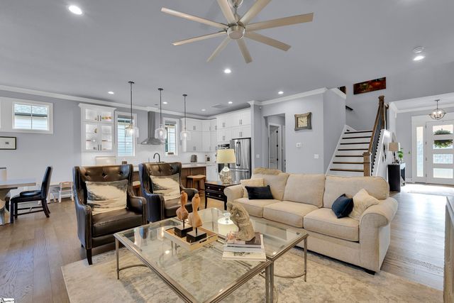 4 Waterville Way, Simpsonville, SC 29681