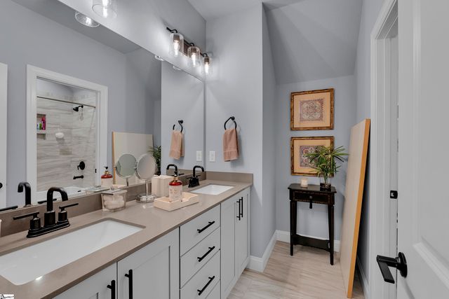 4 Waterville Way, Simpsonville, SC 29681