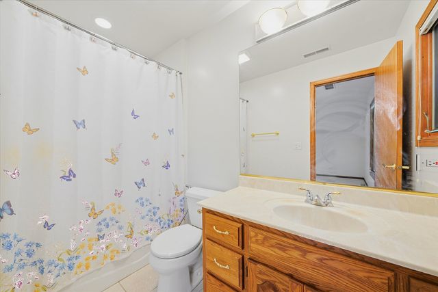 6612 Western Avenue, Willowbrook, IL 60527