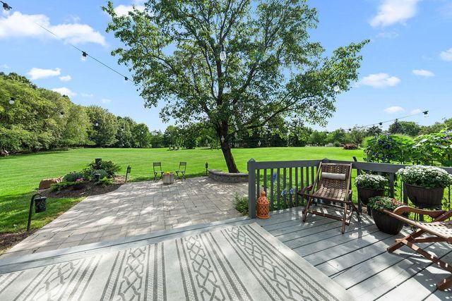 513 Kinsale Court, Valparaiso, IN 46385