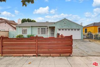 8759 Snowden Avenue, Arleta, CA 91331