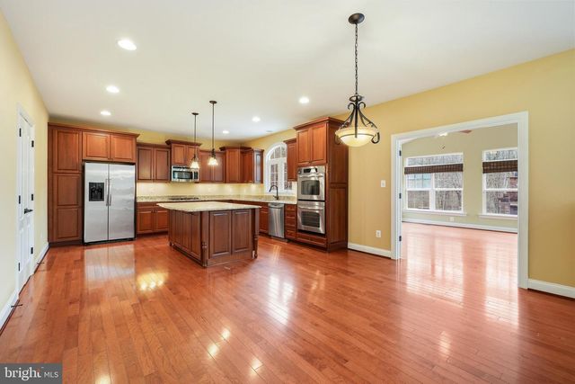 2117 HUNTER TRL, Owings, MD 20736