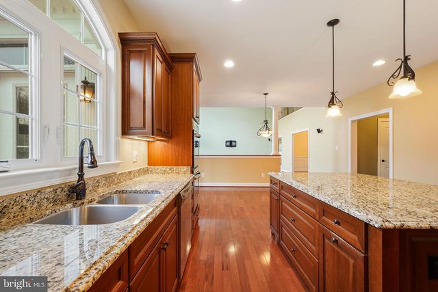 2117 HUNTER TRL, Owings, MD 20736