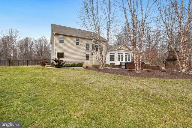 2117 HUNTER TRL, Owings, MD 20736