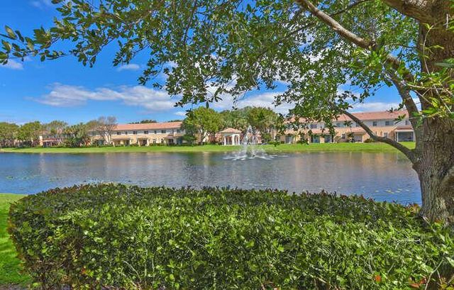 7401 Sarentino Lane 211, Boynton Beach, FL 33437